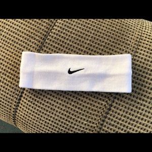 Nike Knit Headband / Ear Warmer (New Without Tags)
